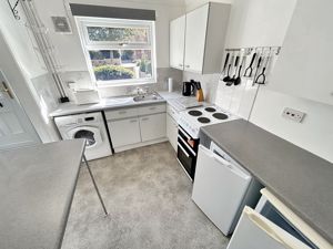 Photo 25- click for photo gallery